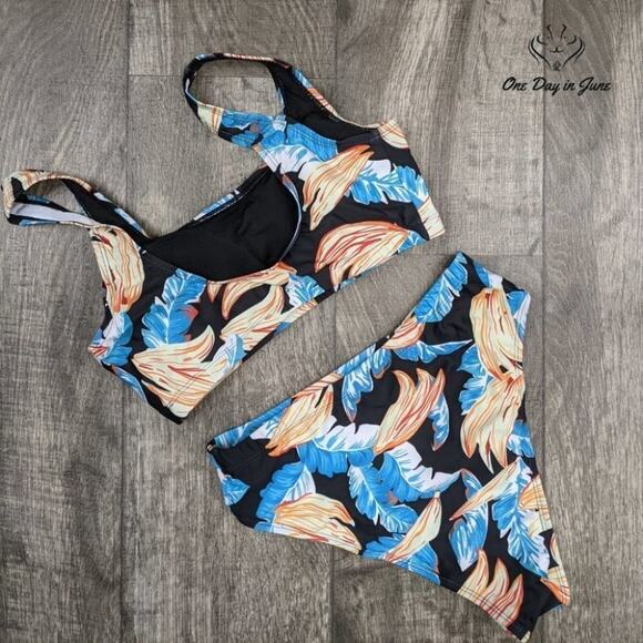 Pink Queen Crop Top High Waist Bikini Swimsuit Size M - Picture 4 of 4